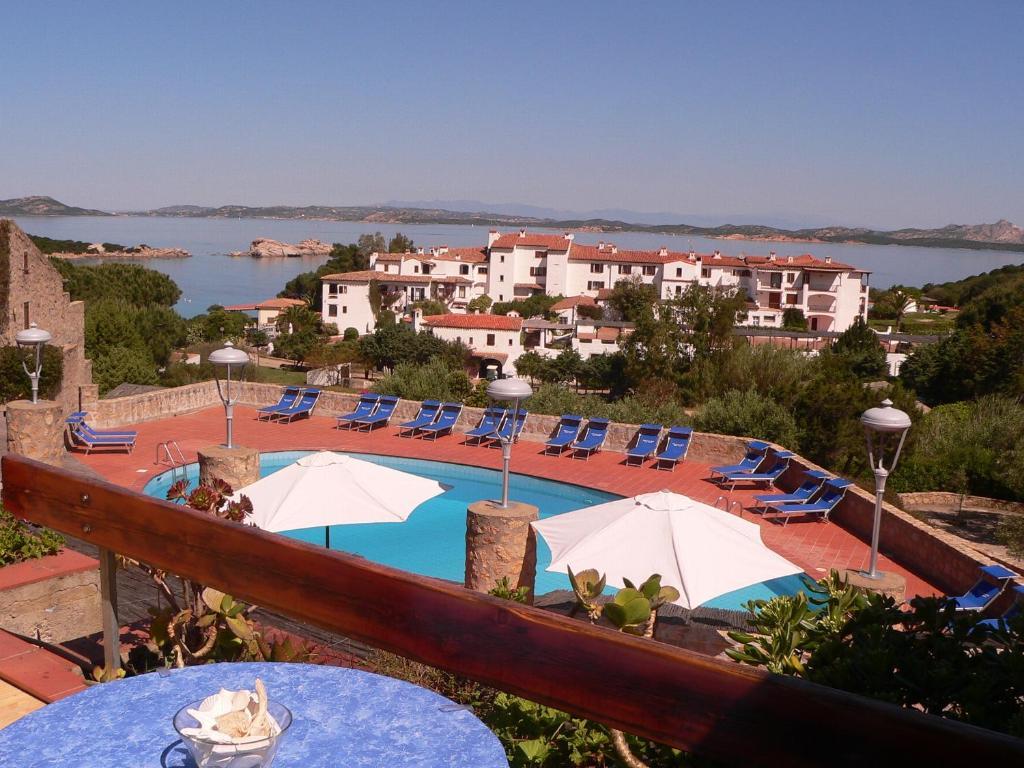 Hotel Olimpia Байя-Сардинія Номер фото